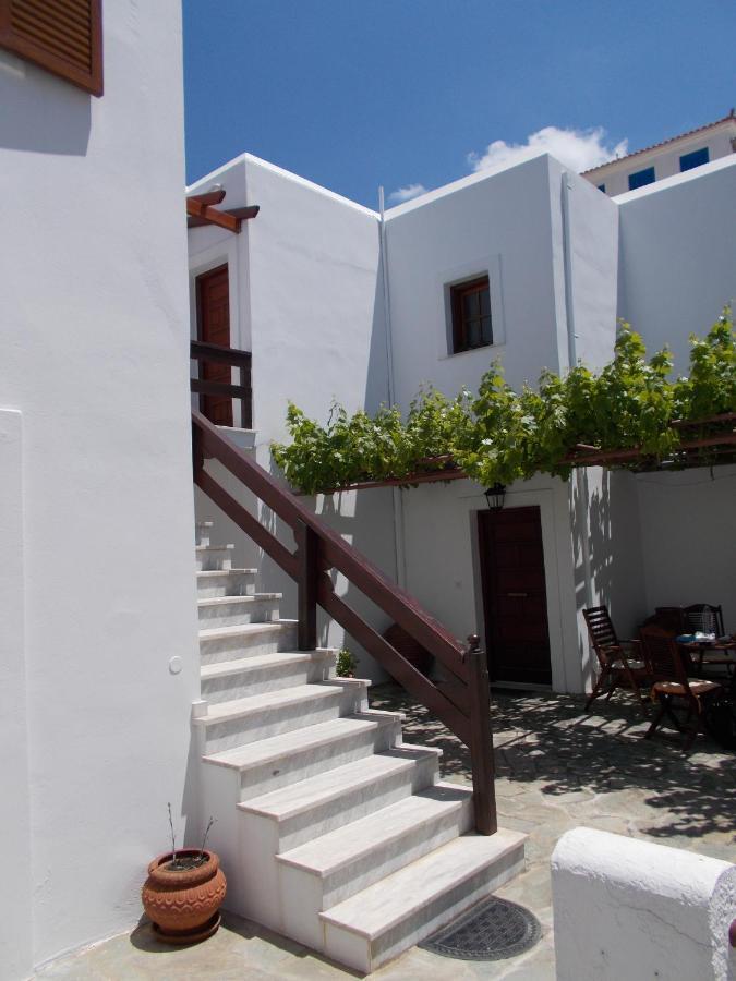 Sofirene Sea View Villa Batsi  Bagian luar foto